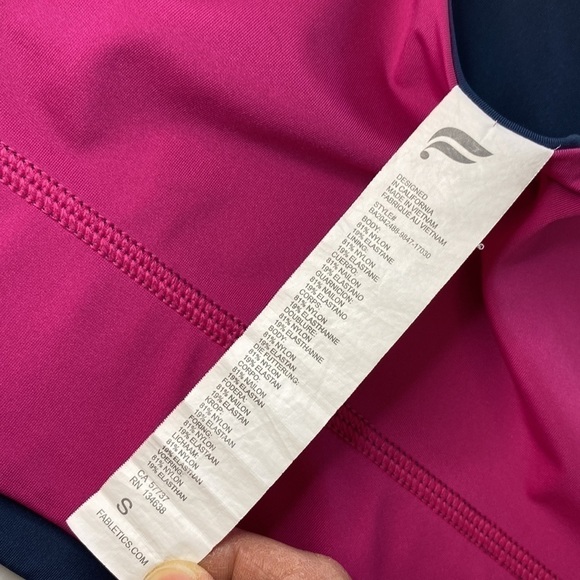 Fabletics Soprts Bra Reversible Pink and Navy Sz S - Picture 14 of 16